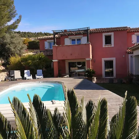 Familiale Piscine Villa
